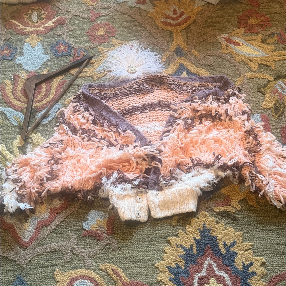 Anthropologie shaggy sweater like new cds